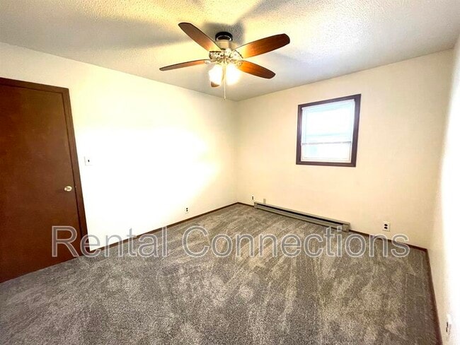 Photo - 400 E College St Unit ,