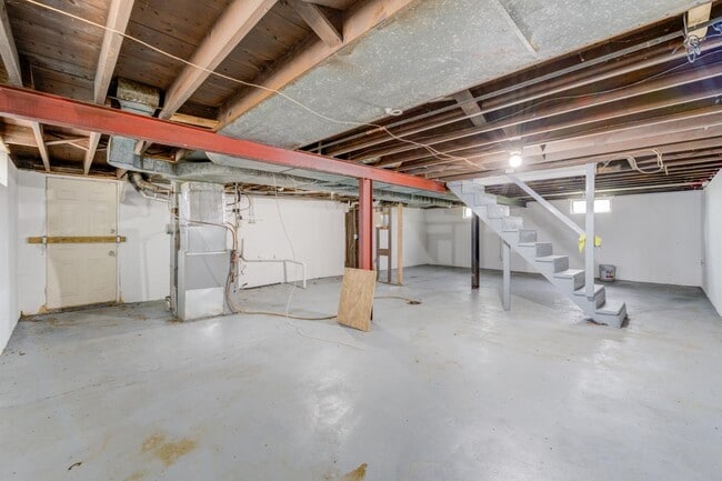 Photo - 6811 Brower Ct