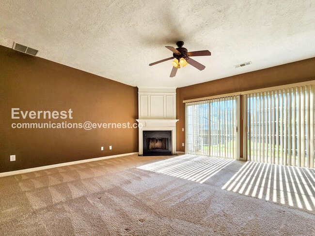 Photo - 2521 Heyoak Ct