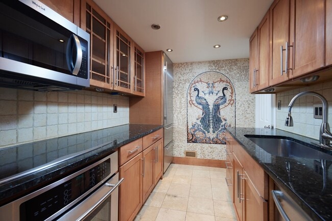 Building Photo - Centrally Located 2BR/2BA in Georgetown Unit 1 Rental