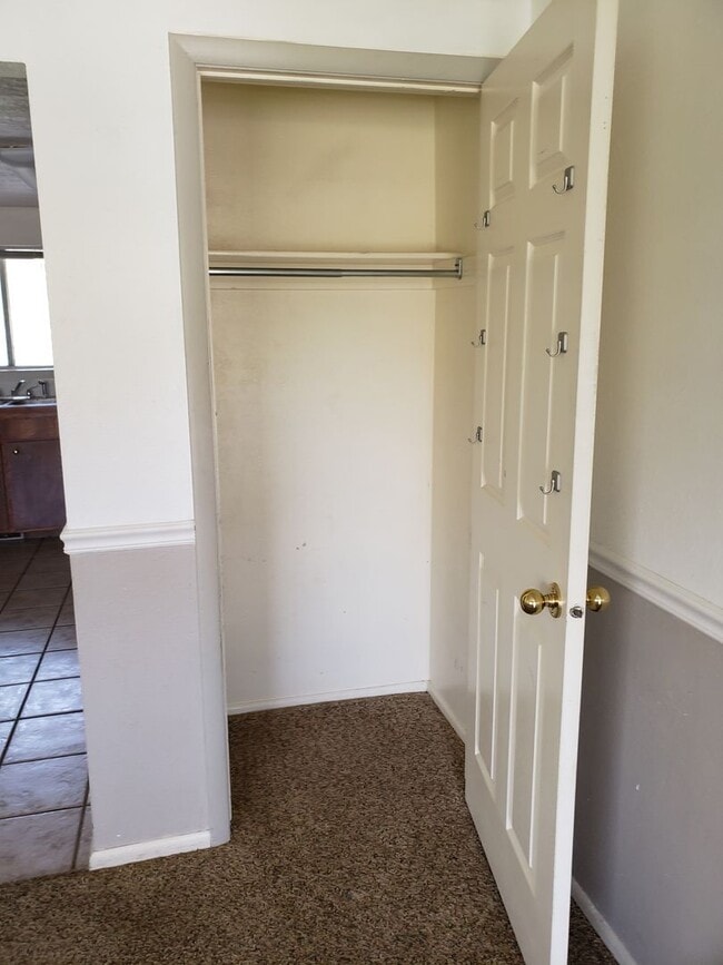 Photo - 2 bed 1 bath in Springville Unit 4