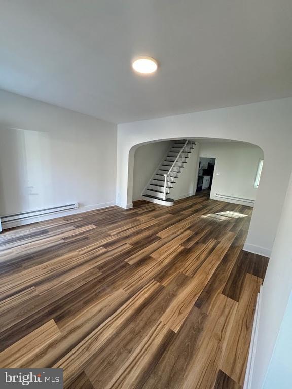 Photo - 50 E Bringhurst St