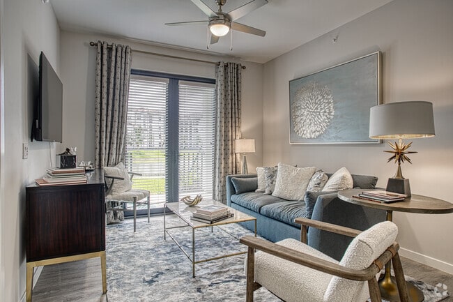2BR, 2BA -1066SF