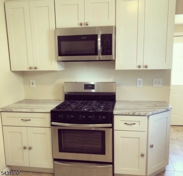 Photo - 9 Codington Ave