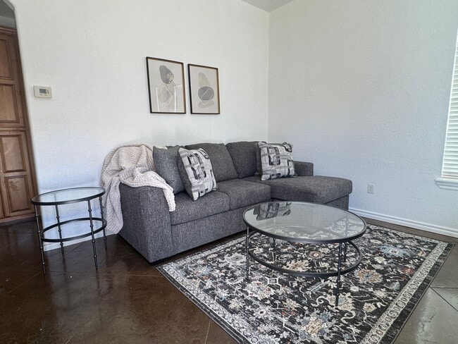 Photo - 2505 SW A Ave Unidad 5