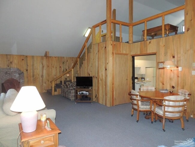 Photo - Adorable Cabin on the River