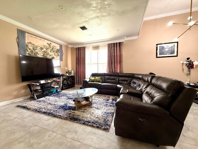 Photo - 1763 SW Newport Cir