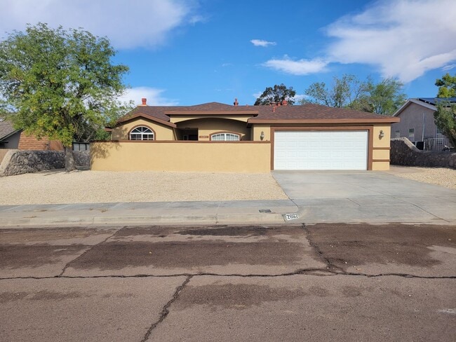 Building Photo - Beautiful 3 bedroom/2 Bath Home!