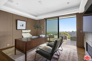 Building Photo - 1731 Summitridge Dr