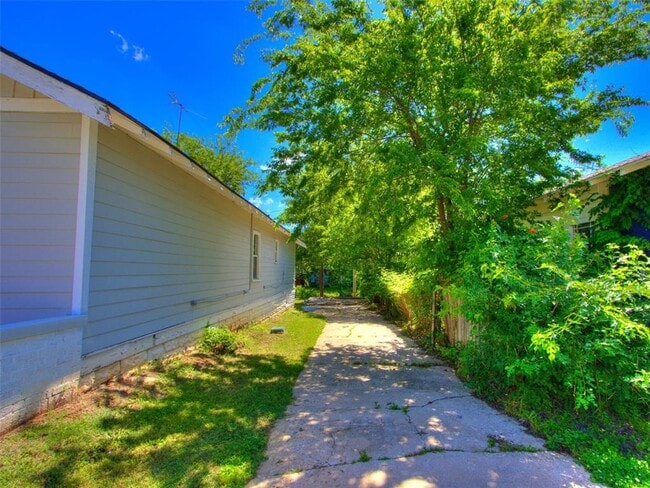 Photo - Charming Updated Bungalow in the Heart of Shawnee!