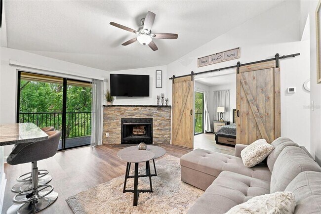 8630 Mallard Reserve Dr Unit 203