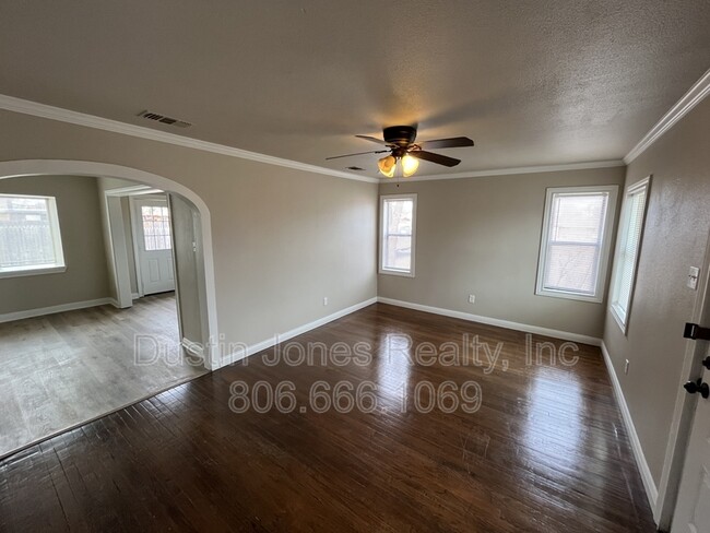 Photo - 3203 37th St