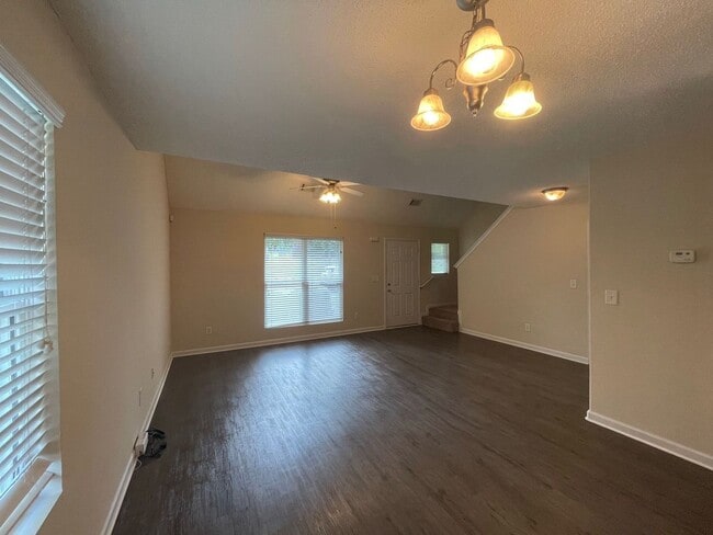 Photo - PRE-LEASING FOR AUGUST 2026!