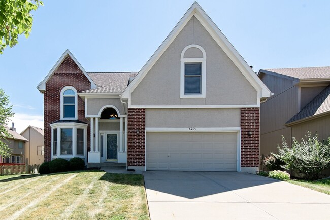 Photo - 4 Bed Overland Park Home - Blue Valley Sch...
