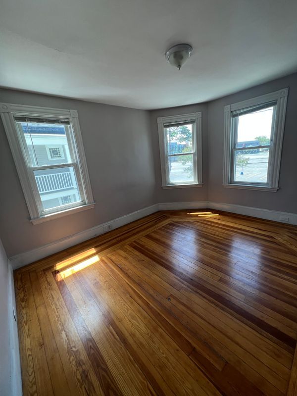 Photo - 3 Lussier St