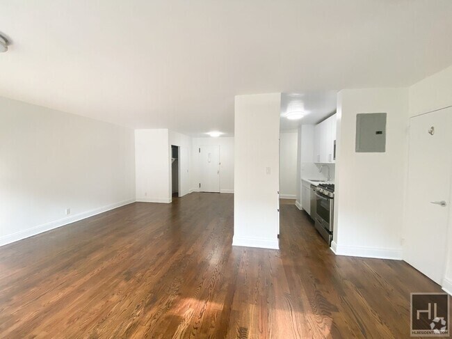 Building Photo - East 88 Street Rental