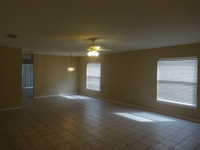 Photo - 317 Brightview Dr