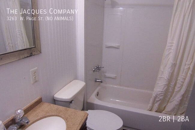 Photo - 3263 W Page St