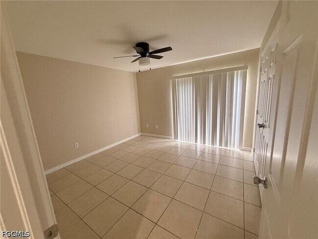 Photo - 758 Holmes Ave