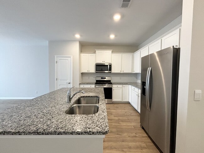 Photo - Beautifully Maintained Three Bedroom Townh...