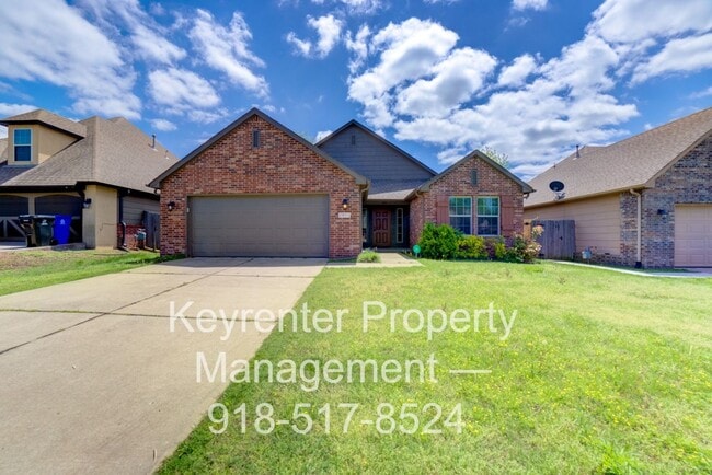 Building Photo - 3 Bed | Bath in Broken Arrow!
