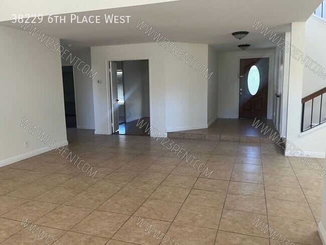 Photo - 38229 6th Pl W