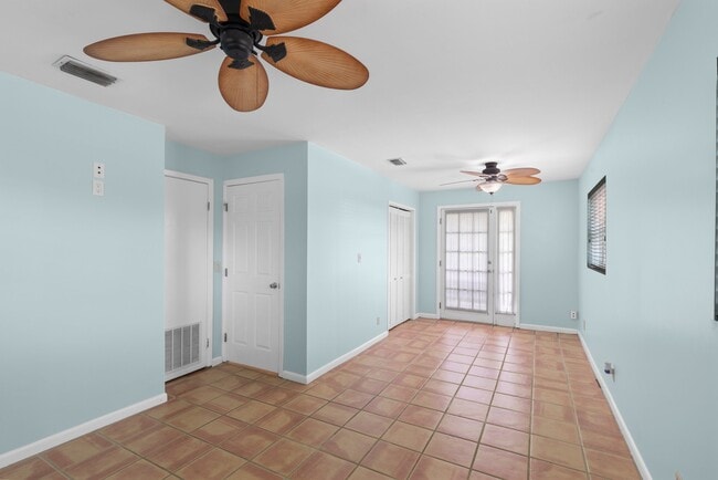 Photo - 22777 Jolly Roger Dr