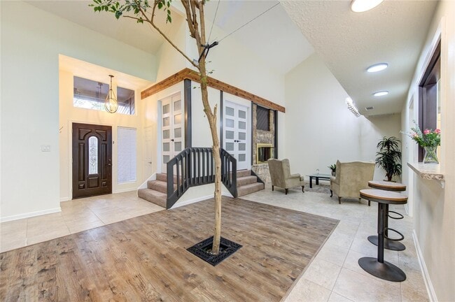 Photo - 15754 Walkwood Dr