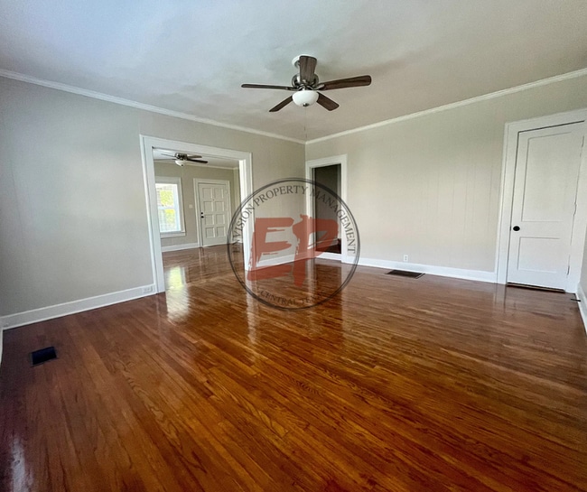 Photo - 2007 Washington Ave