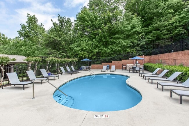 Bluff View at Northside Apartments