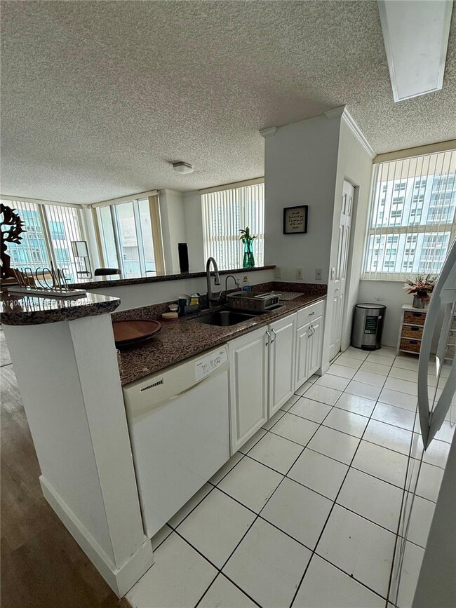 Photo - 1155 Brickell Bay Dr Unit 1702