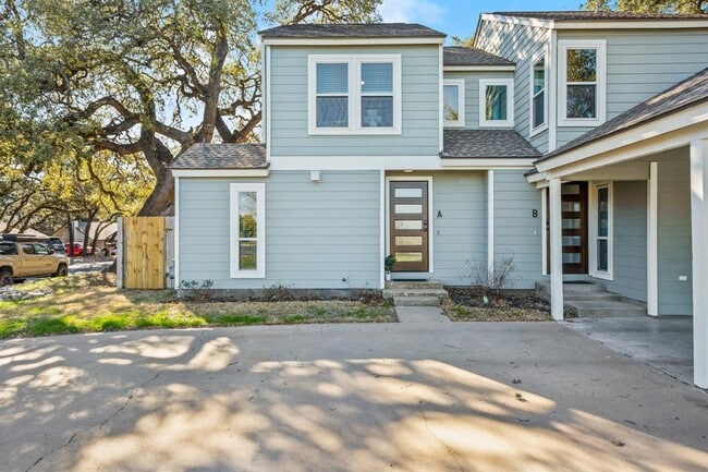 Building Photo - 7001 Woodhue Dr Rental