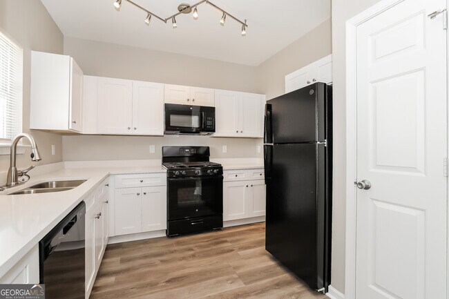 Photo - 4830 Tangerine Cir