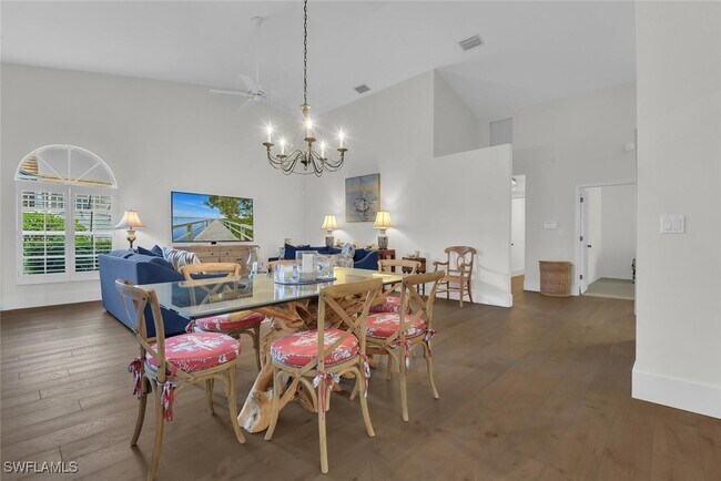 Photo - 2124 Paget Cir Unit 1