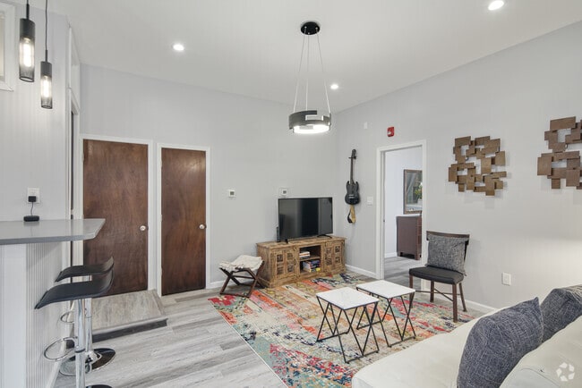 Building Photo - 518 S 13th St Unit 1 Rental