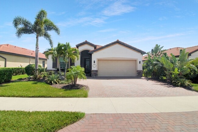 Building Photo - Sarasota National Annual Pool Home for Rent