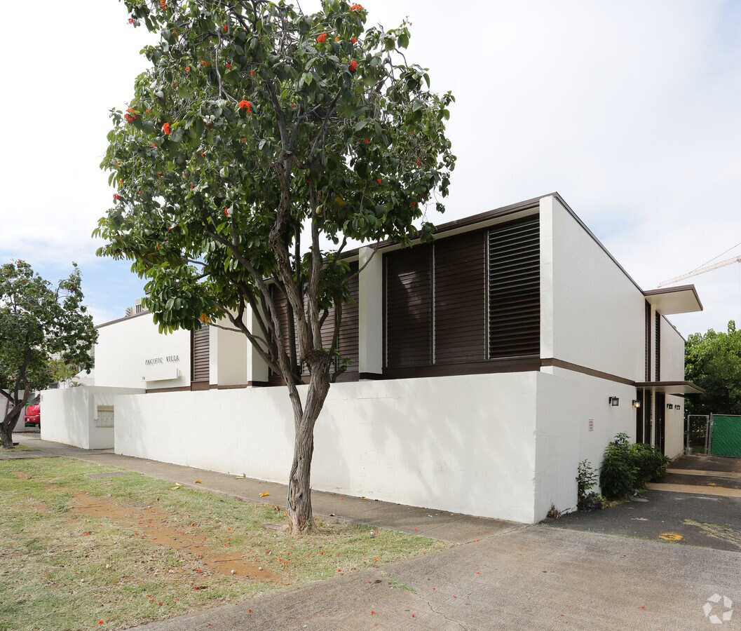 Photo - Pacific Villa Apartments