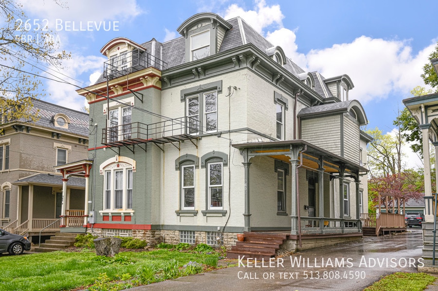 2652 Bellevue- - 2652 Bellevue-