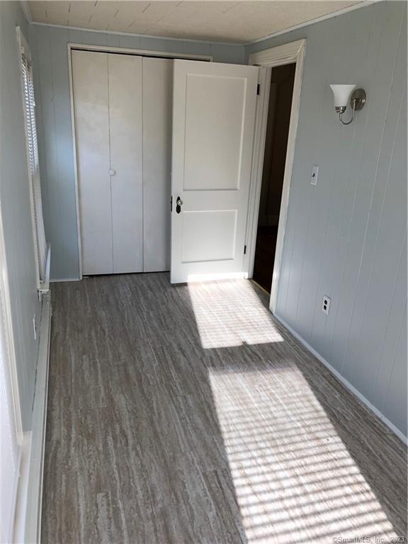 Photo - 83 Ledyard Ave Apartamento