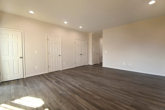 Photo - 105 Gristmill Ct
