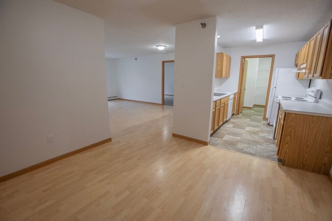 Photo - Maple Trails Apartments