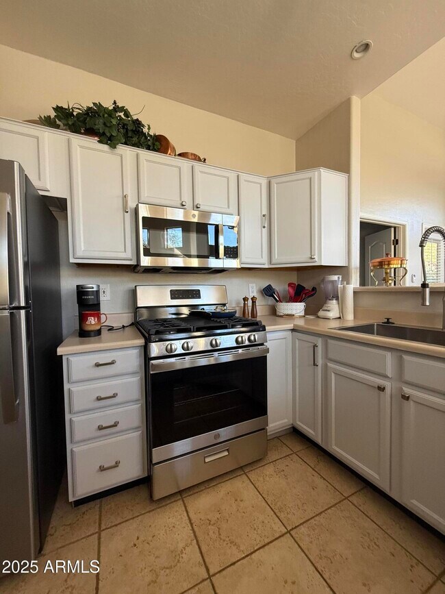 Photo - 9065 E Gary Rd