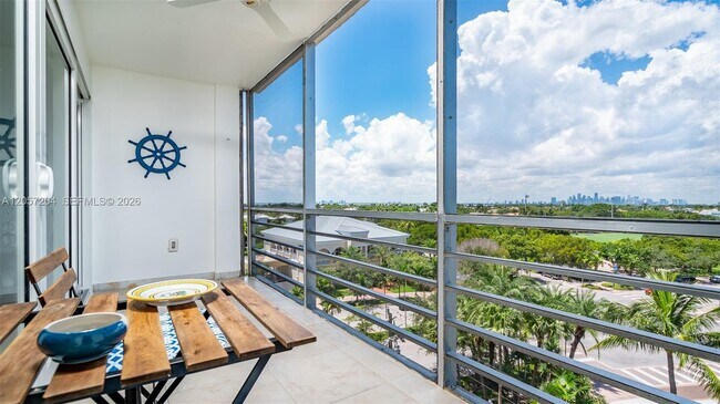 Photo - 555 Crandon Blvd Unit 71