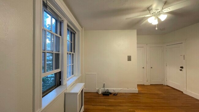 Photo - 4 Washington Ave Unit 5