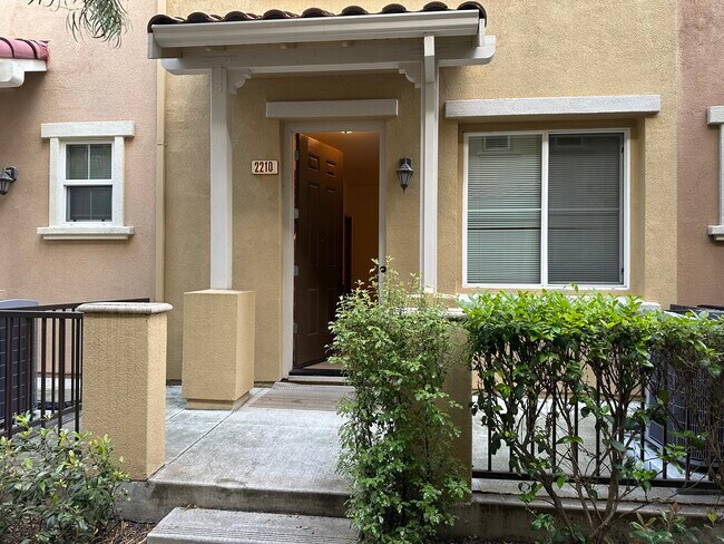 Entrance - 2210 Beech Circle Townhome
