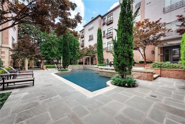 Photo - 2885 Woodside St Unit 303