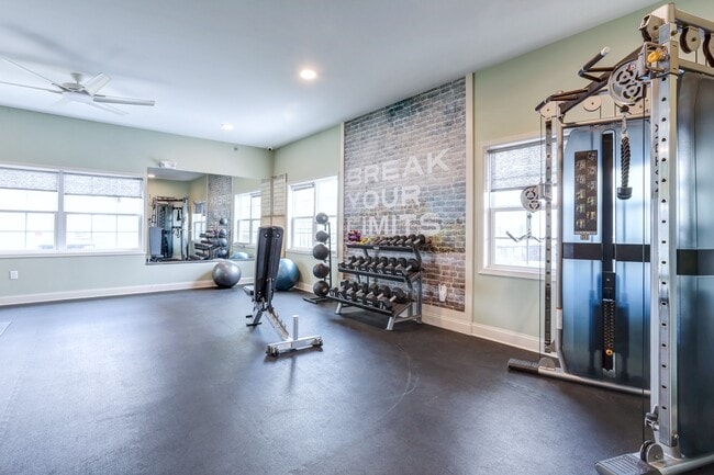 Photo - Edge at Dover