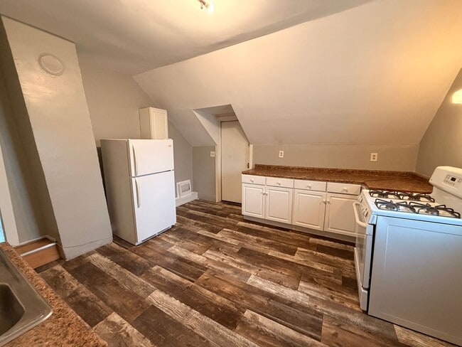 Photo - 1623 Maple St Unit #2