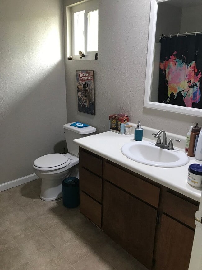 Photo - Take Over My Lease in January 2025 !!!!  Greenwood Estates has an Excellent 2 Bedroom, 1.5 Bath T... Unidad 50-2