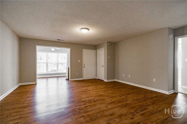 Photo - 345 Research Dr Unidad 85